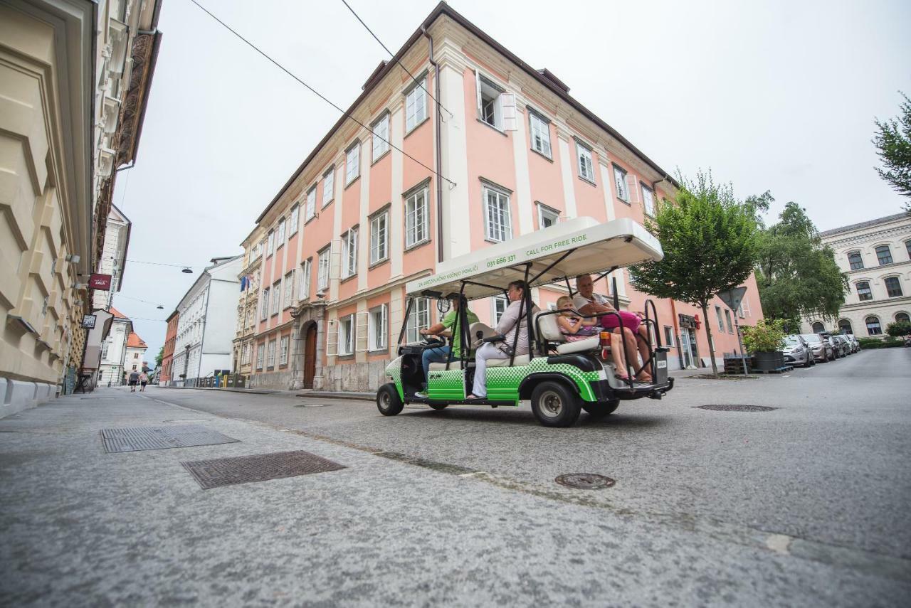 Апартаменти Feel Ljubljana Centre Екстер'єр фото